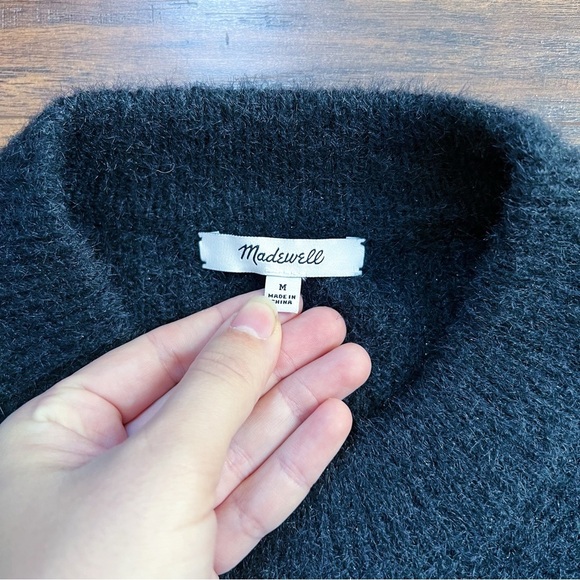 Madewell • Eaton Puff-Sleeve Pullover Sweater black sparkly fuzzy cropped - Picture 5 of 12